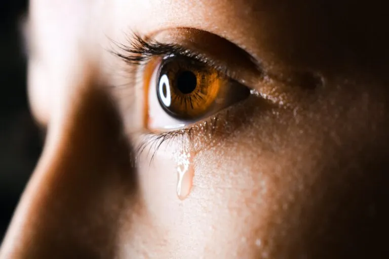 ojo-lloroso-3-768x512.jpg